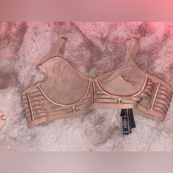 3 Victoria secret bras! - Picture 2 of 3